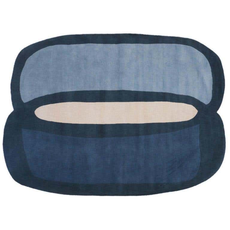 Blue Eclipse Rug – Modern Hand-Tufted Rug with Soothing Blue Tones, Irregular Shape, Geometric Design, and Celestial-Inspired Overlapping Pattern for Living Room Decor
