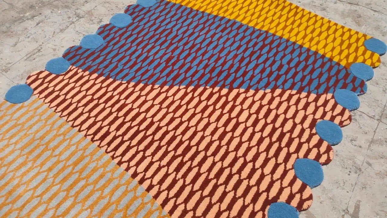 Scalloped Sunset Rug – Hand-Tufted 8x10 Area Rug with Sunset-Inspired Color Palette for Bedroom, Living Room, or Office Carpitzi