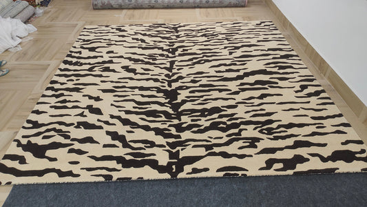 Hand-Tufted Tigris Beige Brown Animal Print Wool Rug - Custom Sizes for Living Room and Outdoor Use | 8x10, 8x11, 9x10, 9x12 Rugs Carpitzi