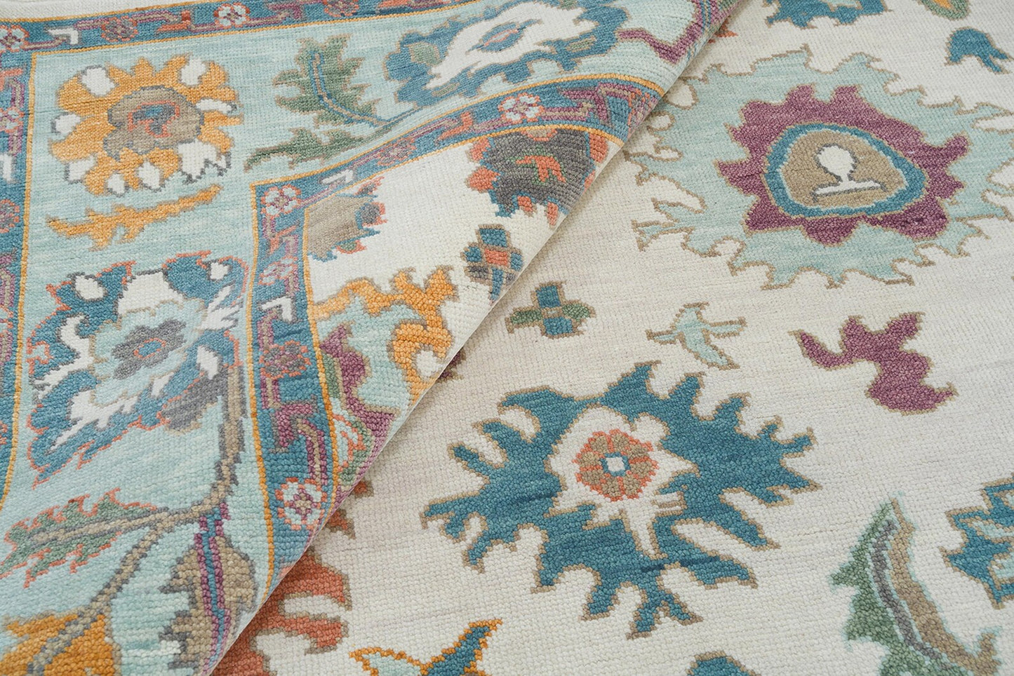 Modern Ivory Oushak Rug – Mint Green Border Wool Rug | Abstract Turkish Area Rug 8x10 / 9x12 for Living Room or Bedroom