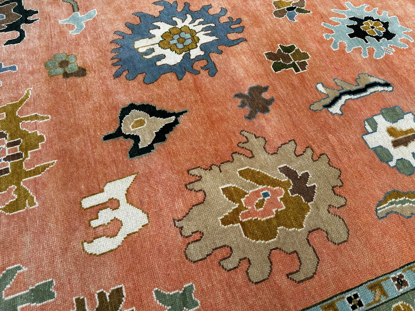 Pink Oushak Hand-Knotted Peach Indo Oushak Wool Rug – Antique Turkish-Inspired Handmade Oriental CarpetHand-Knotted Rug – Handmade Antique-Inspired Living Room Carpet (Copy)