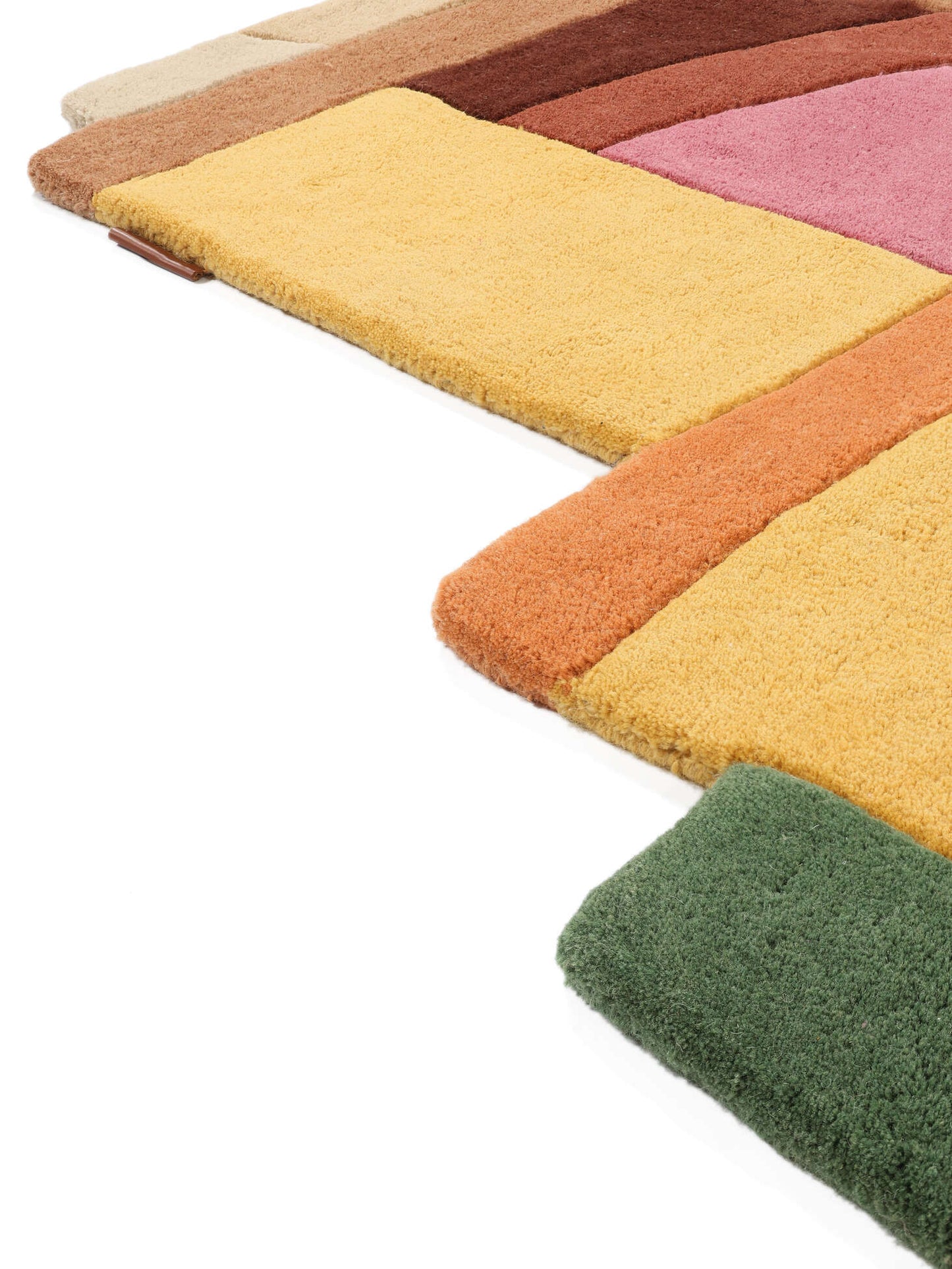 Patchwork Harmony Rug – Modern Hand-Tufted Rug with Vibrant Geometric Patterns, Bold Color Palette, Irregular Artistic Design for Living Room Decor
