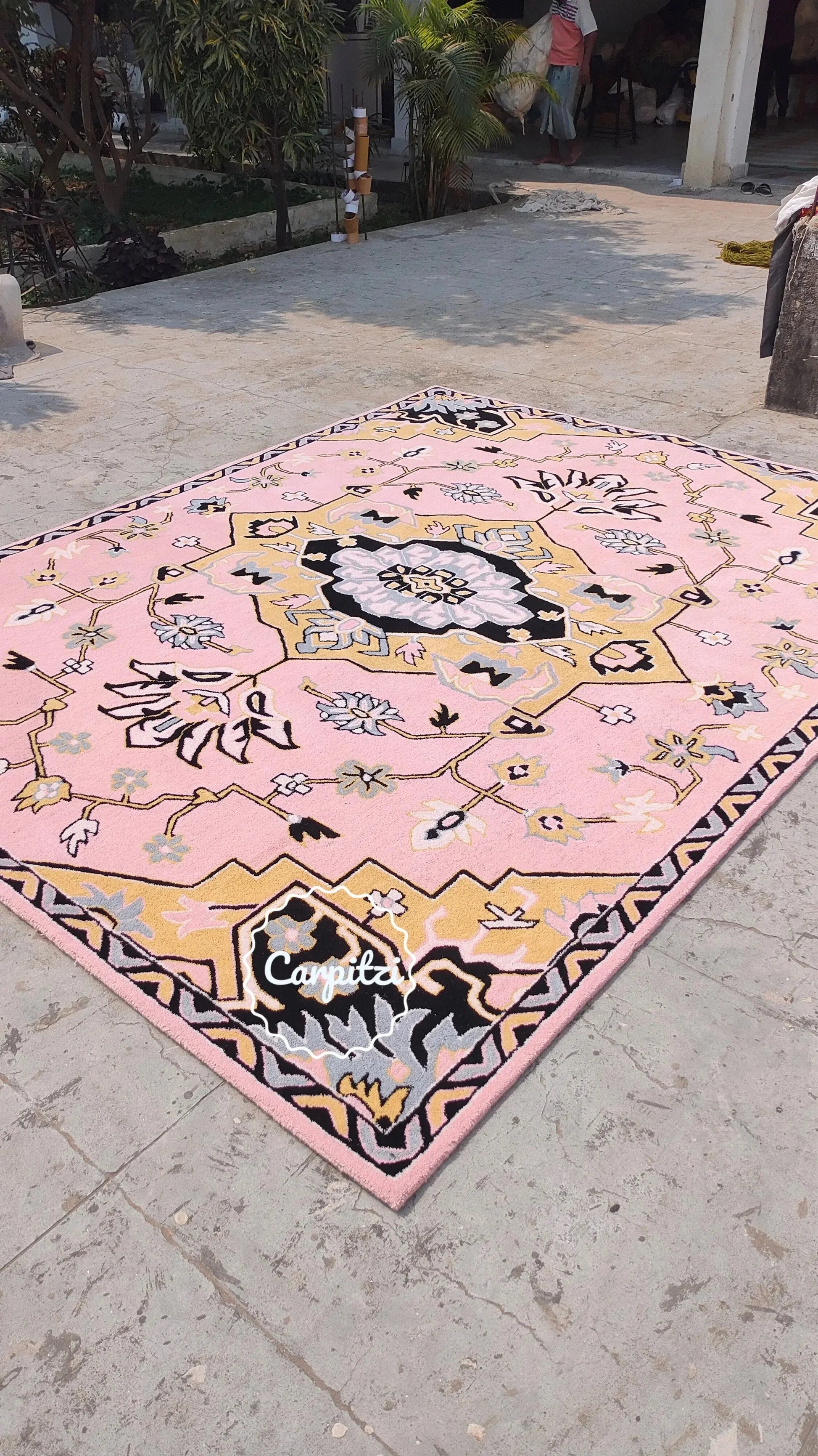 Pink Caro Anthro Tufted Rug – Modern Boho Floral Carpet Carpitzi