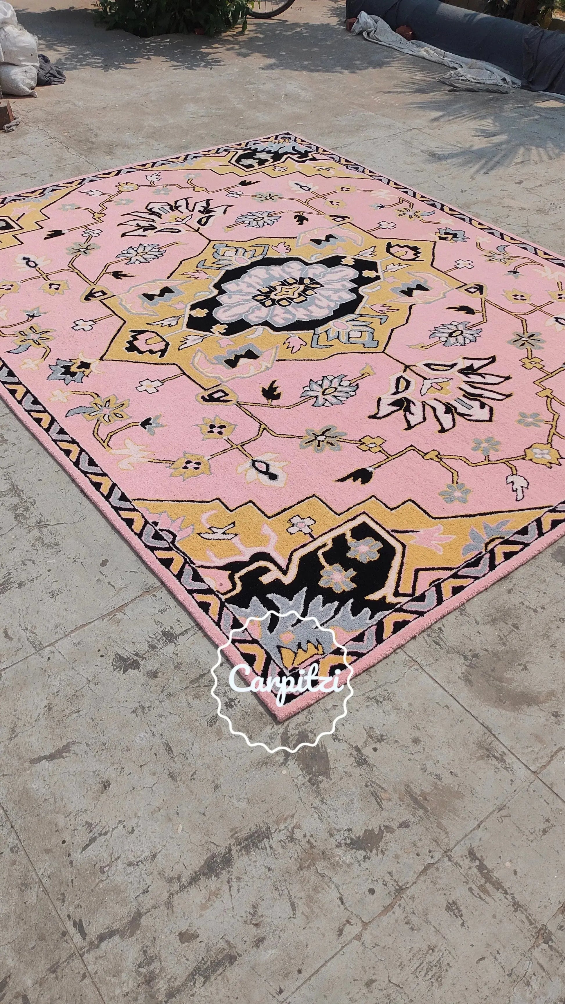 Pink Caro Anthro Tufted Rug – Modern Boho Floral Carpet Carpitzi