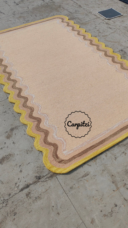 Beige Tufted Rug with Wavy Scallop Border – Modern Handmade Area Rug Carpitzi