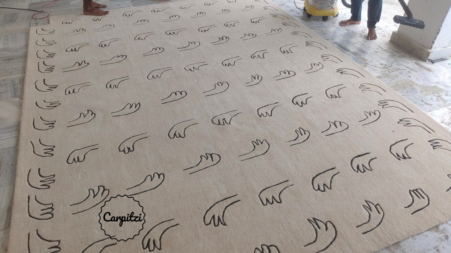 Nordic Hand Pattern Tufted Rug – Modern Minimal Beige Carpet Carpitzi