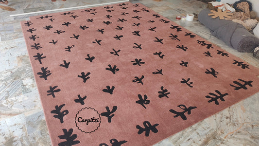 Modern Abstract Botanical Tufted Rug – Dusty Rose & Black Leaf Pattern Carpet