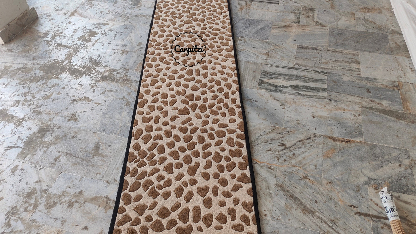 Leopard Print Tufted Runner Rug – Brown Animal Hallway Carpet Carpitzi