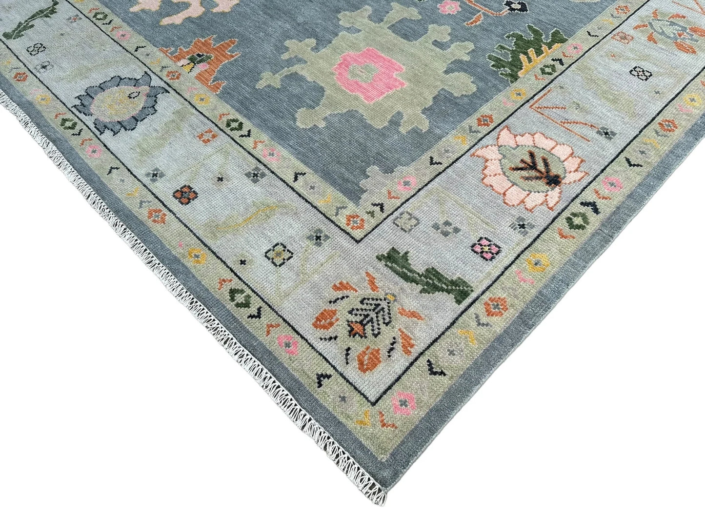 Grey Turkish Oushak Hand-Knotted Rug – Antique-Style Handmade Wool Area Rug