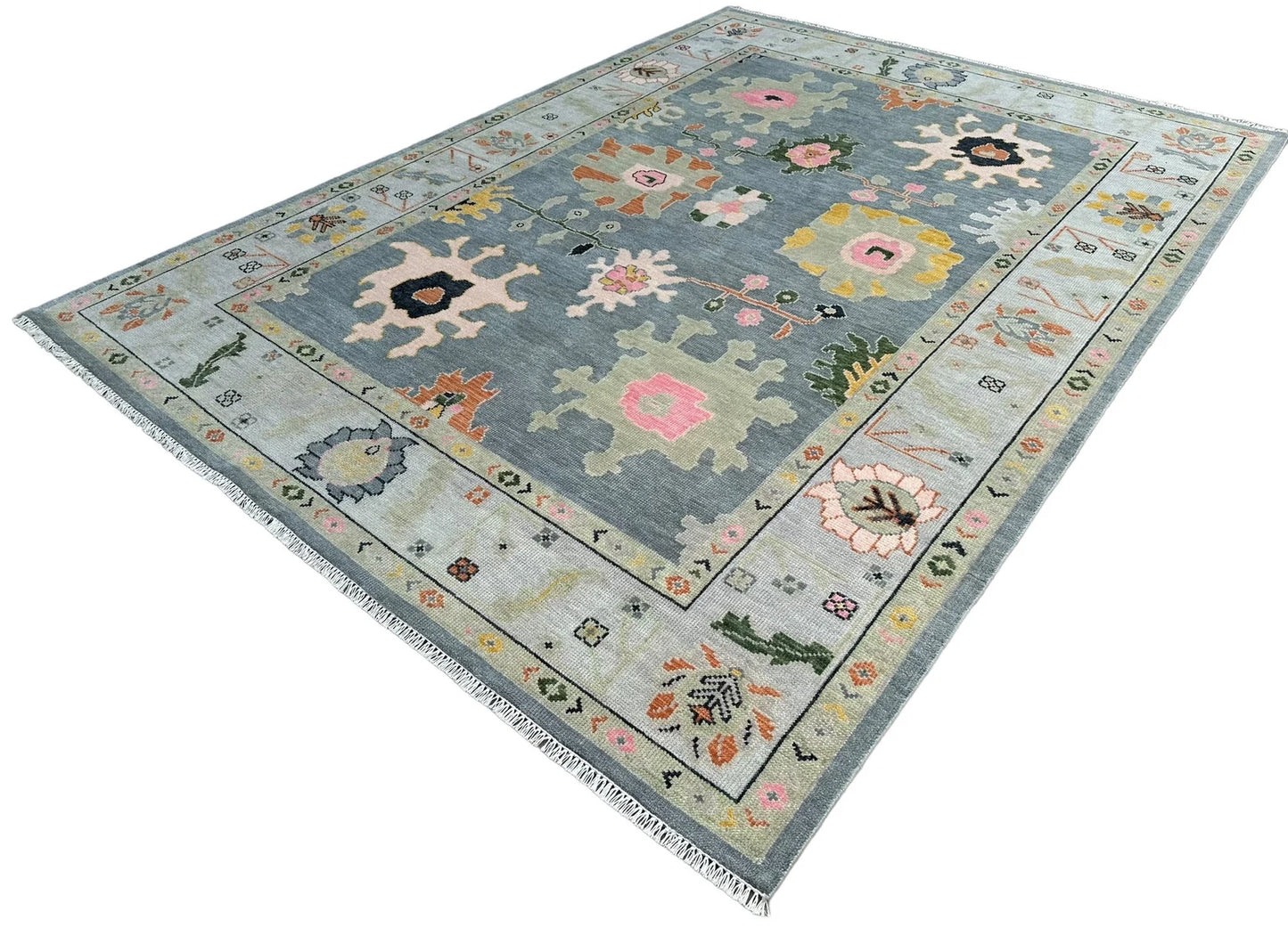Grey Turkish Oushak Hand-Knotted Rug – Antique-Style Handmade Wool Area Rug