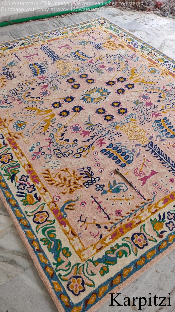 Hand Tufted Persian-inspired Wool Rug, Multicolor Floral Rug for Living Room, Bedroom, Office, Kids Room, Soft and Cozy Luxury Rug