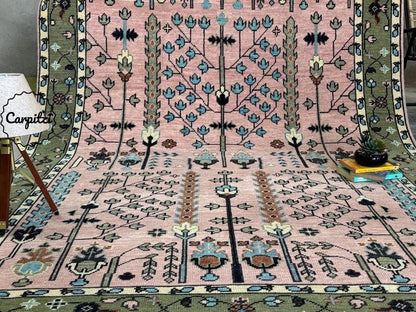 Pink & Green Oushak Rug – Hand-Knotted Turkish Wool Area Rug with Floral Motifs Carpitzi